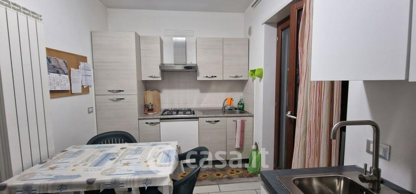 Stanza in Viale Cappuccini 3 — foto 33 di 72