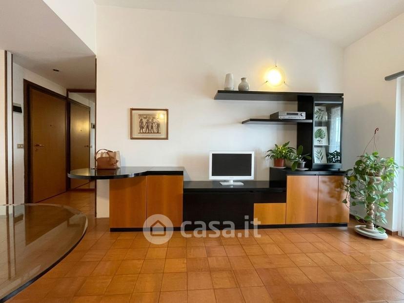 Quadrilocale in Via Angelo Canossi 3 — foto 6 di 15
