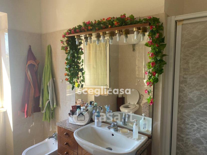 Villa in Via Mera 6 — foto 4 di 48