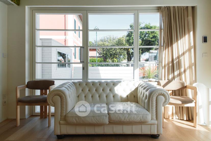 Villa in Via C. Cavour 1 — foto 19 di 31