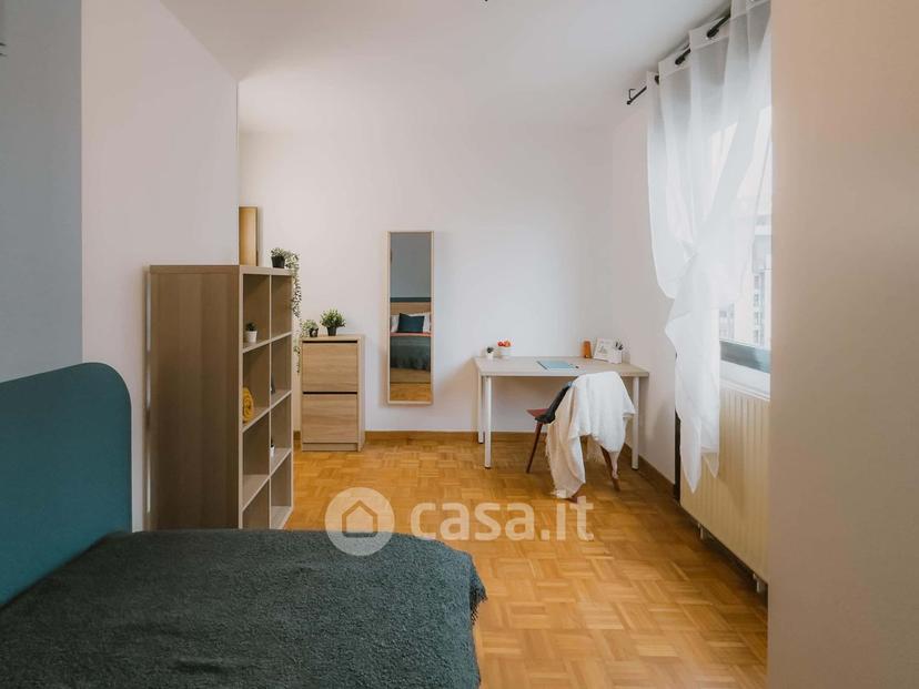 Stanza in Via Albere 21 — foto 2 di 17