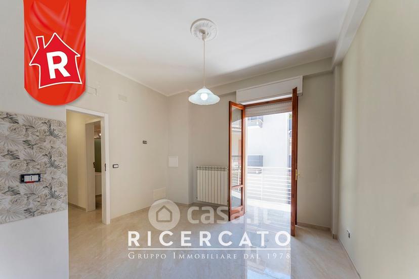 Quadrilocale in Via Francesco Petrarca 11 — foto 45 di 52