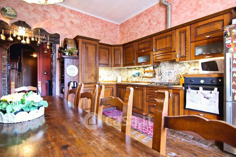 Villa in Via Alessandro Tadino 3 — foto 21 di 52