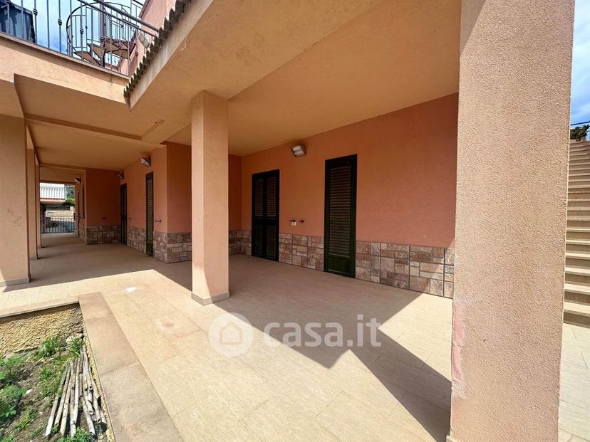Trilocale in Viale delle Madonie 32 — foto 11 di 24