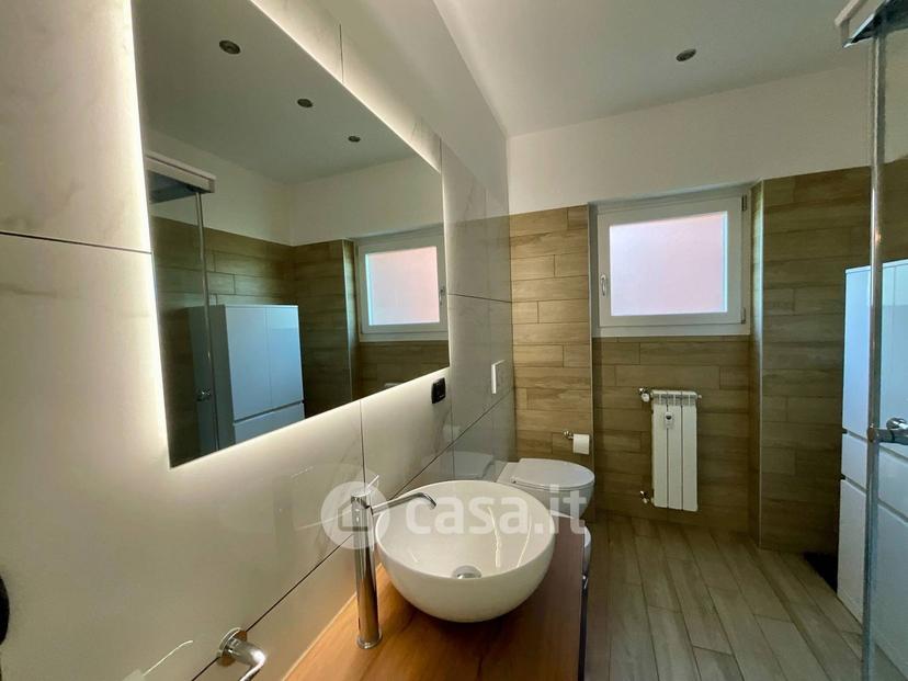 Trilocale in Via Marco Polo 2 — foto 3 di 32