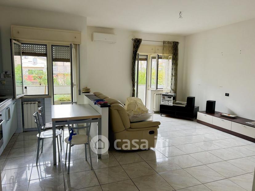 Quadrilocale in Via Tavo 293 — foto 2 di 18