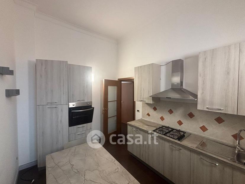 Trilocale in Via Gabriele d'Annunzio 89 — foto 17 di 19