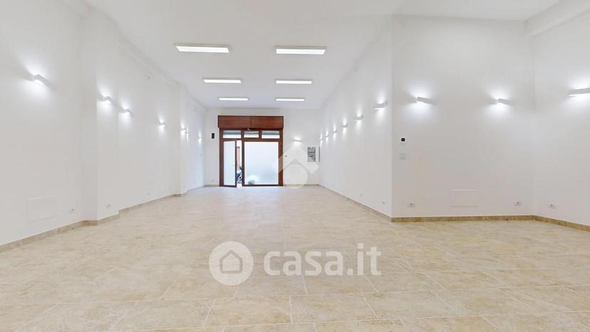 Trilocale in Via Ada Negri — foto 16 di 17