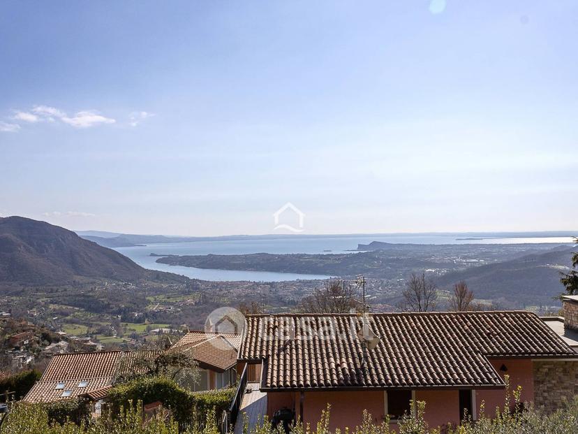 Villa in Via Luigi Cocca — foto 29 di 29