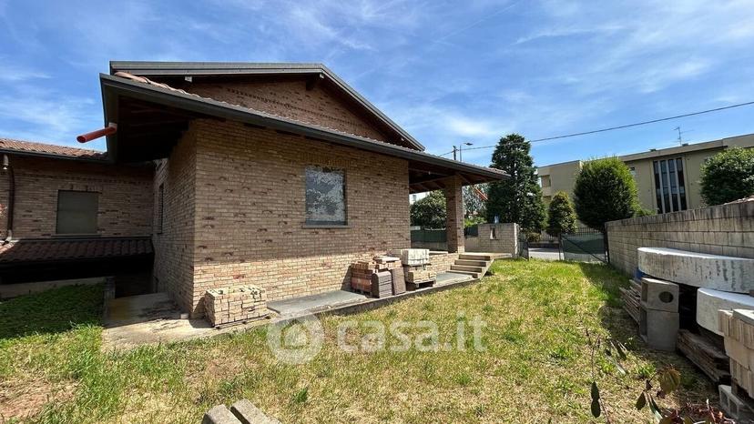 Villa in Via Lazzaretto 34 — foto 44 di 48