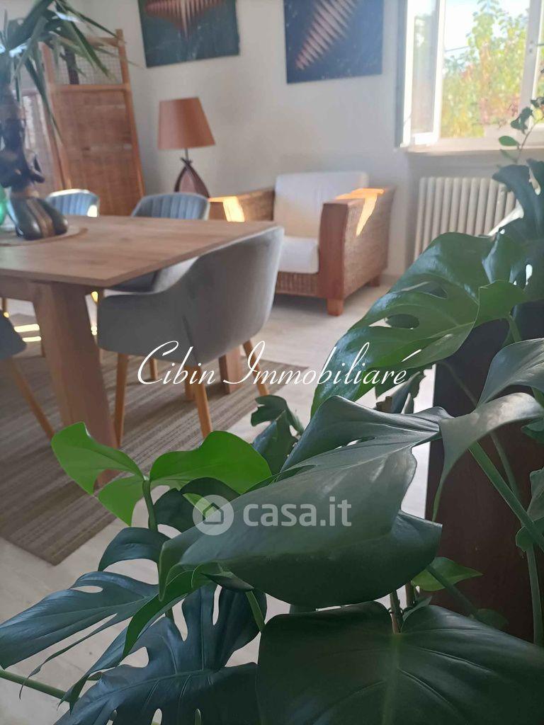 Stanza in Via G.marconi — foto 23 di 37