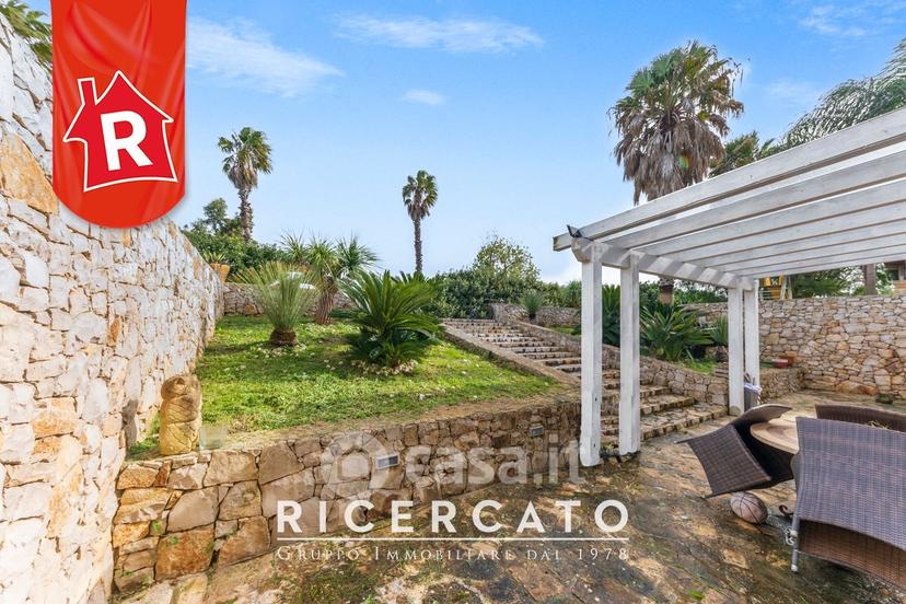 Villa in Sp18 — foto 64 di 106