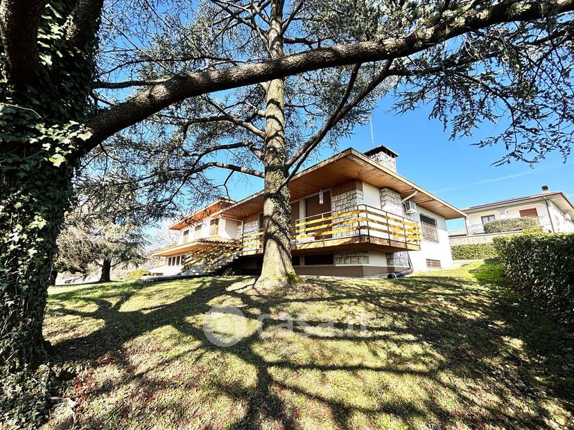 Villa in Via Prà di Tòs 22 — foto 17 di 33