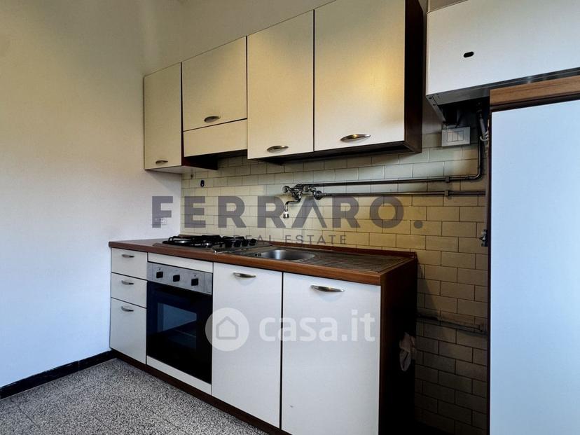 Stanza in Strada del Mozzato — foto 6 di 11