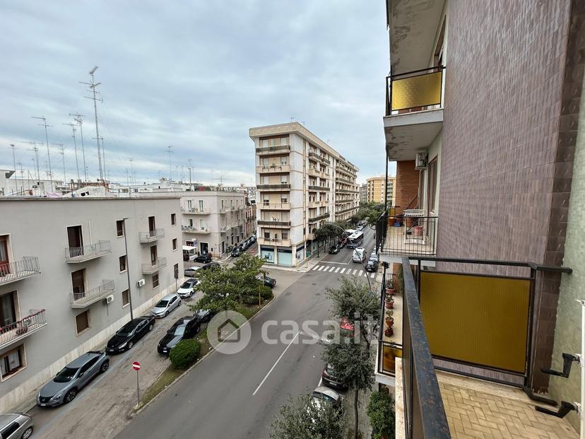 Appartamento in Via Imperatore Adriano — foto 11 di 39