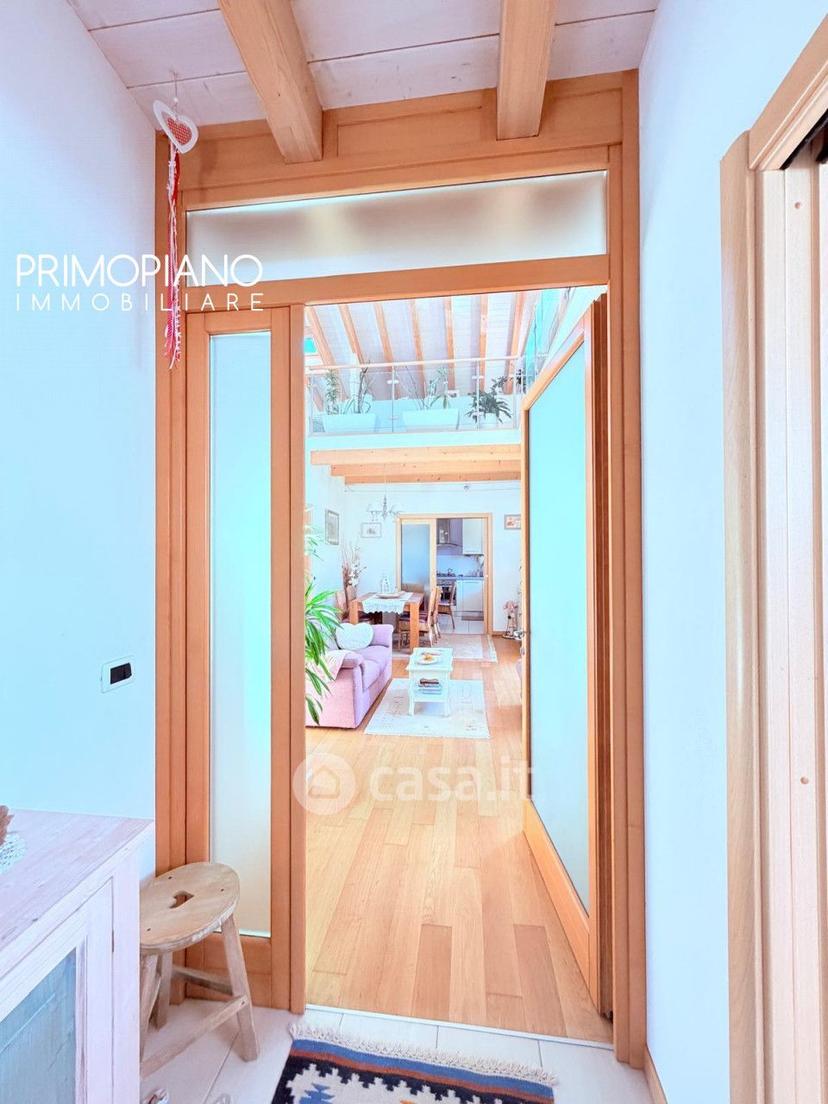 Villa in Frazione Frisanchi — foto 27 di 39