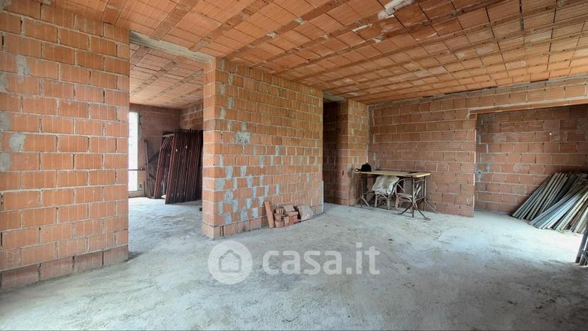 Villa in Via delle Ville 419 — foto 23 di 33