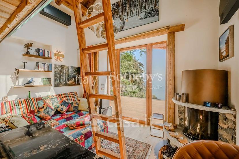 Villa in Via Alpinia — foto 4 di 16