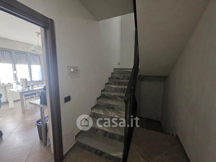 Stanza in Via Santa Margherita — foto 2 di 34