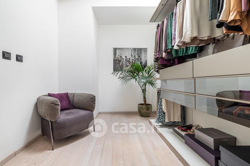 Trilocale in Via Pusiano 18 — foto 23 di 31