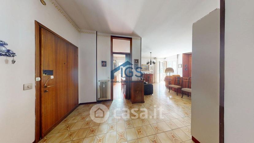 Quadrilocale in Via Luigi Gadola 32 — foto 20 di 26