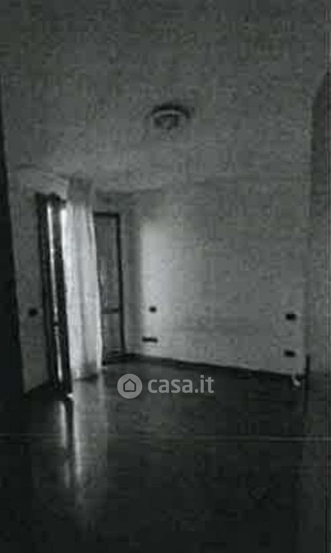 Trilocale in Via delle Ginestre 72 — foto 2 di 10