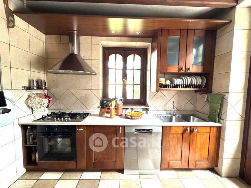 Villa in Via Giacomo Puccini 3 — foto 37 di 50