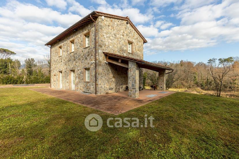 Villa in Via Piana — foto 2 di 24