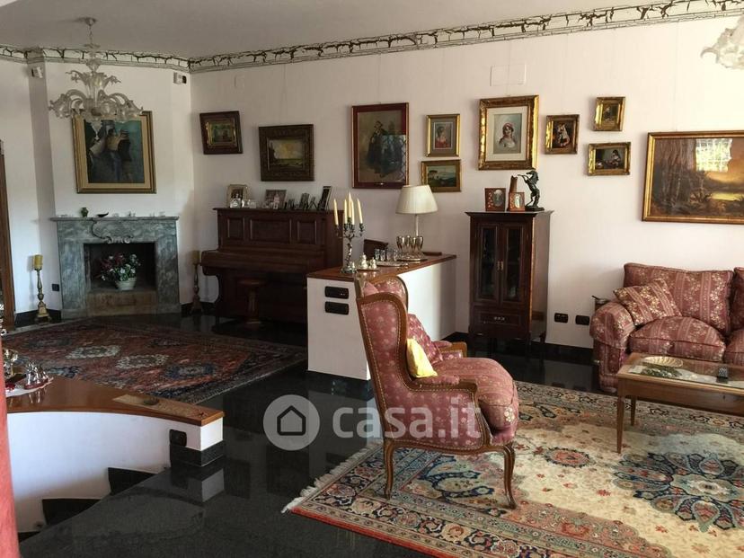 Villa in Via Eschilo — foto 13 di 37