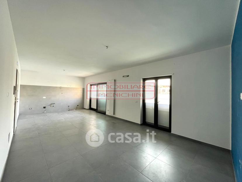 Trilocale in Via Q. Russo — foto 10 di 33