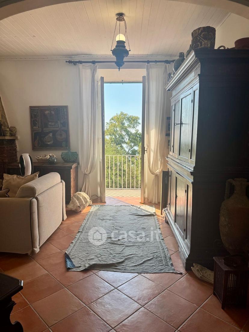 Villa in Via Appia 104 /200 — foto 39 di 136