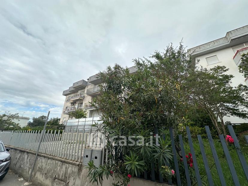 Quadrilocale in Via della Scafa 5 — foto 18 di 22