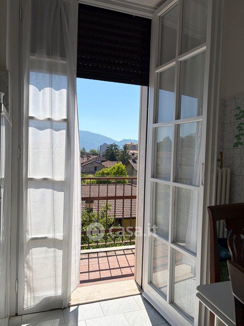 Trilocale in Via Arnaldo Zuccari 16 — foto 2 di 21