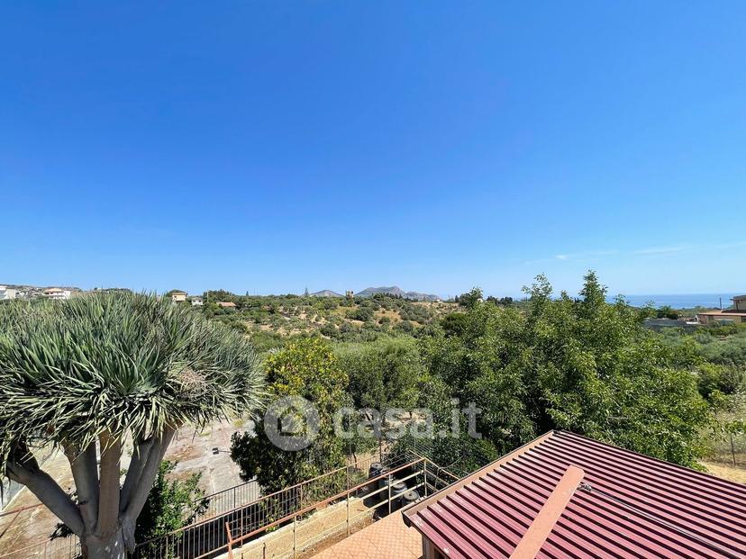 Villa in Via Giovanni Guareschi 67 — foto 50 di 115