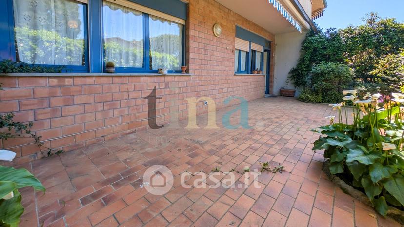 Quadrilocale in Via Ticino — foto 7 di 32