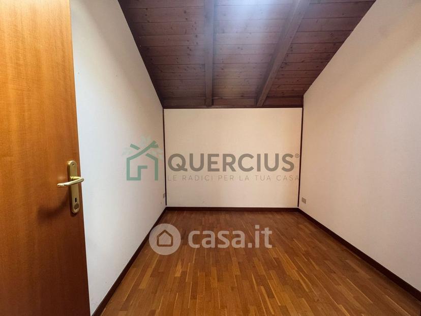Quadrilocale in Via Roma — foto 8 di 27