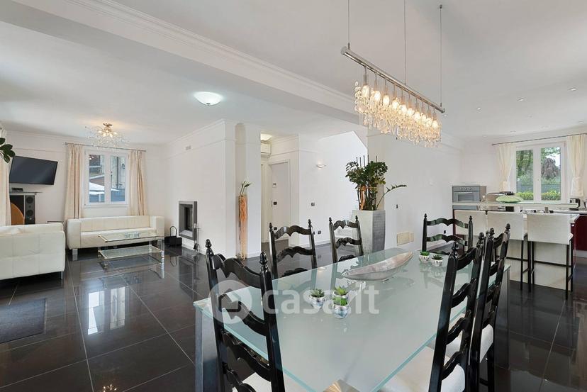 Villa in Via di Rosi 1056 — foto 46 di 52