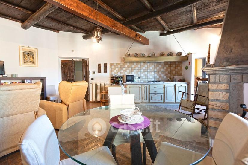 Trilocale in Borgo Cavour — foto 32 di 36