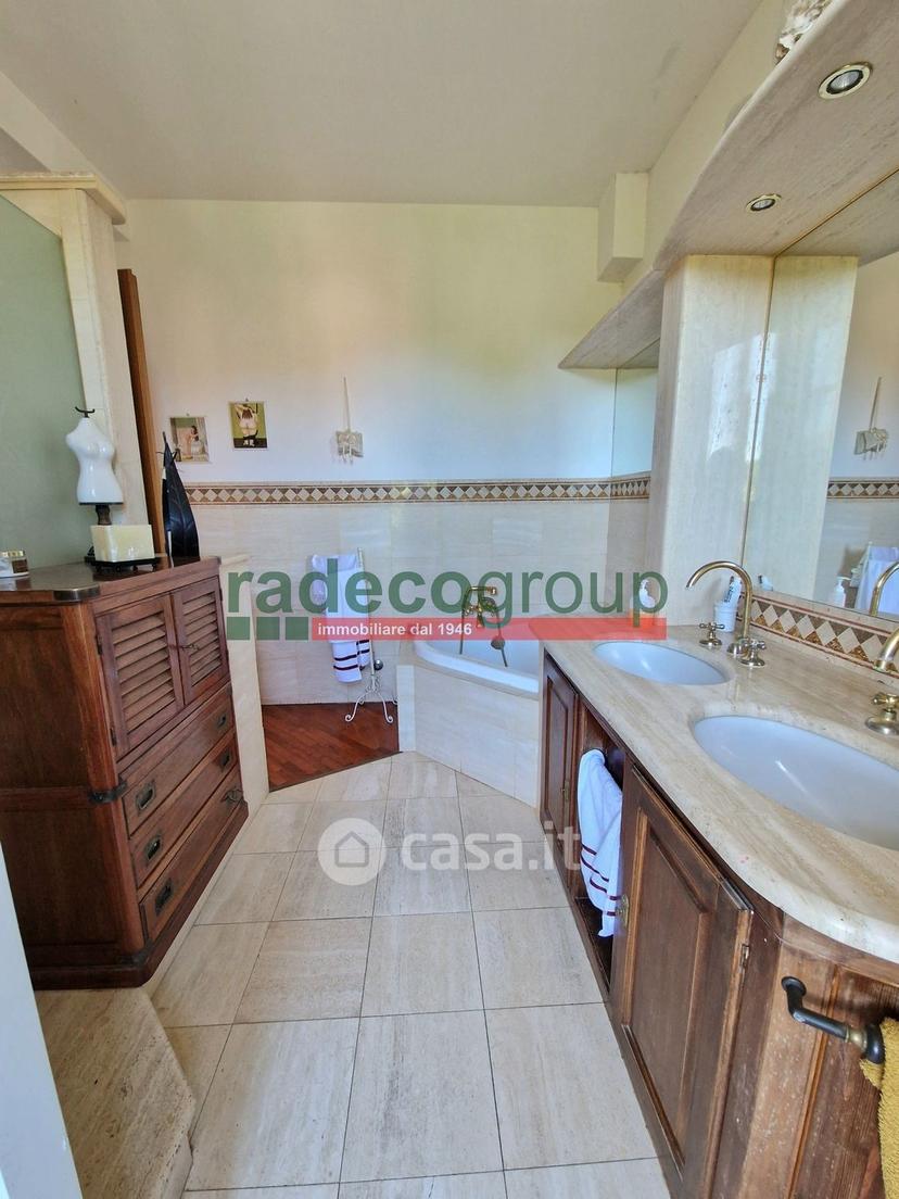 Villa in Via del Pino 34 — foto 5 di 55