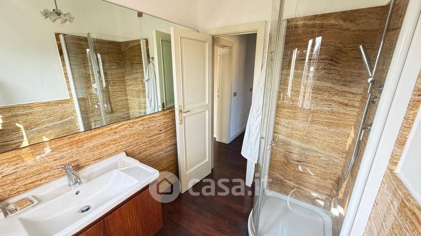 Trilocale in Via Monsignor G. Rizzi 58 — foto 2 di 37