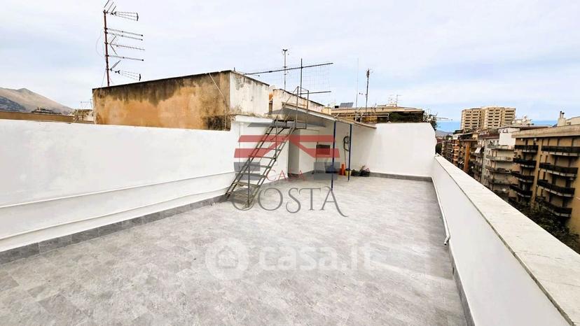 Appartamento in Via Francesco Lo Jacono 56 — foto 34 di 49