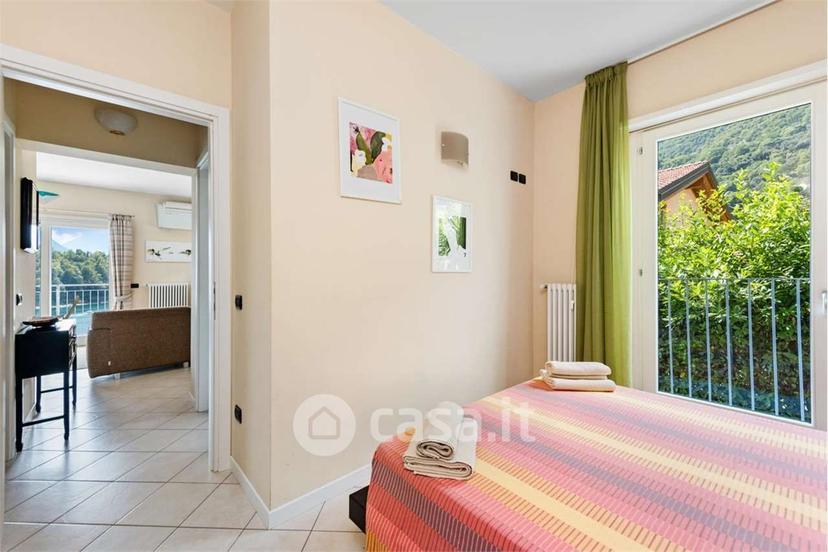Trilocale in Via Regina 47 — foto 9 di 30
