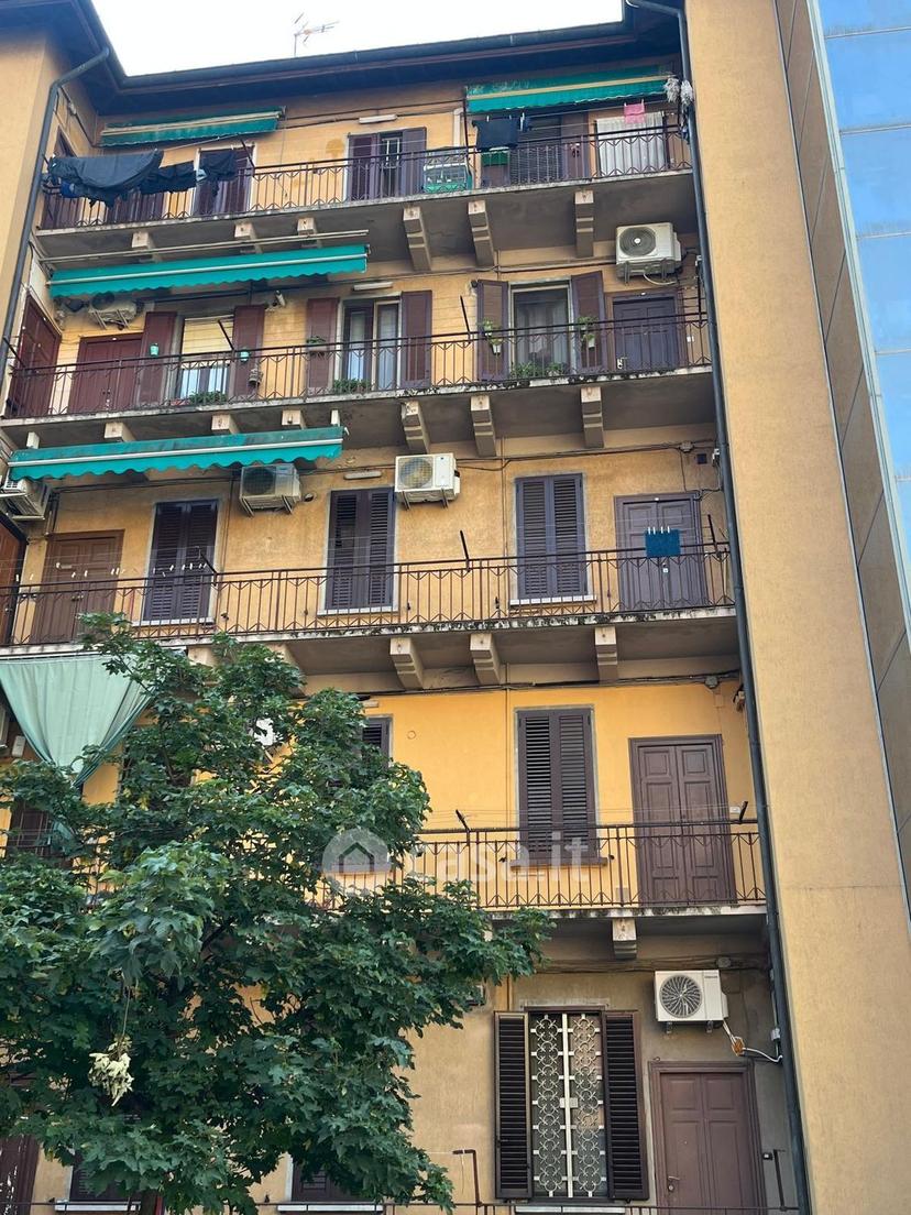 Trilocale in Viale Antonio Gramsci 602 — foto 25 di 35