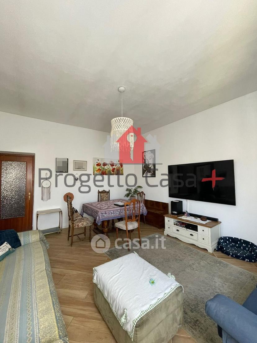 Trilocale in Via Giuseppe Garibaldi — foto 50 di 69