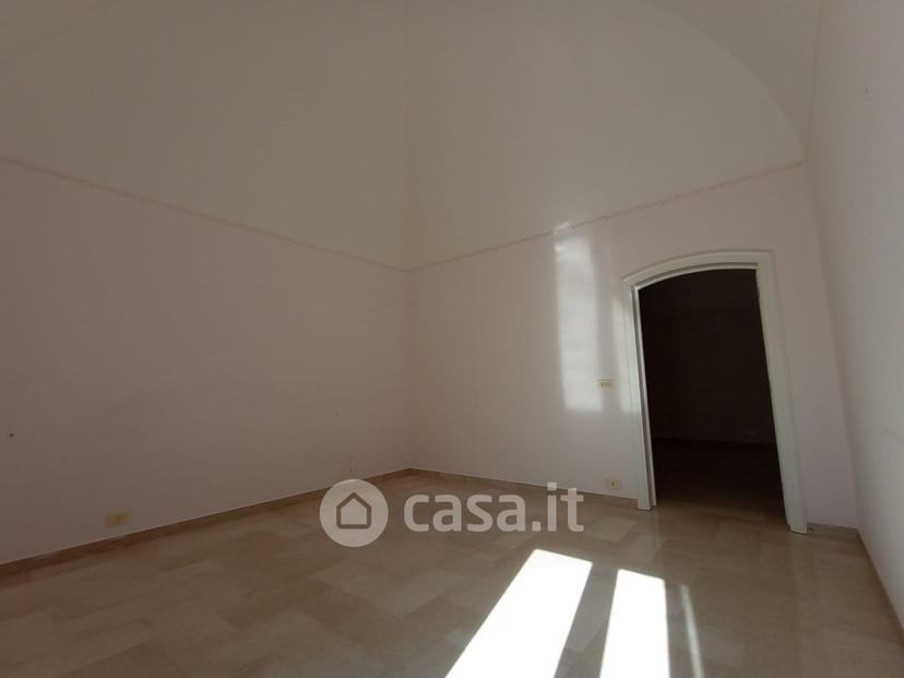 Trilocale in Via Metastasio 6 — foto 27 di 27