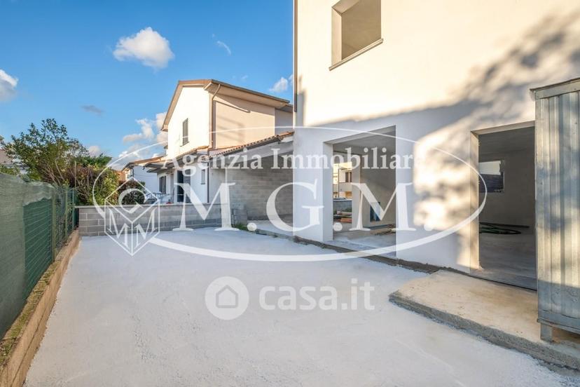 Villa in Via T. Mattei 2 C — foto 15 di 22