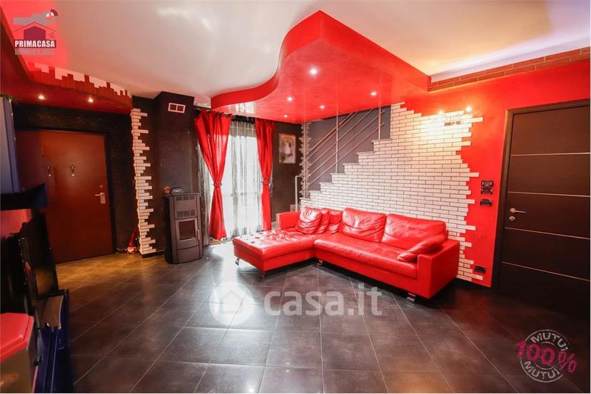 Villa in Via Bergamo 35 — foto 12 di 27