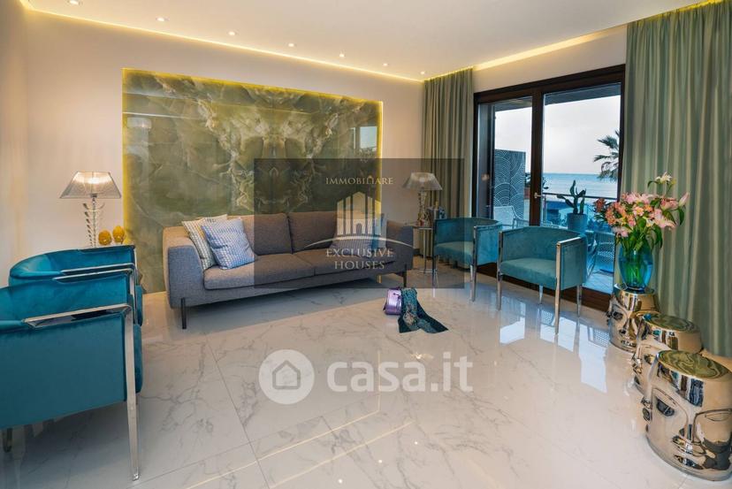 Quadrilocale in Viale Alcide de Gasperi — foto 48 di 54