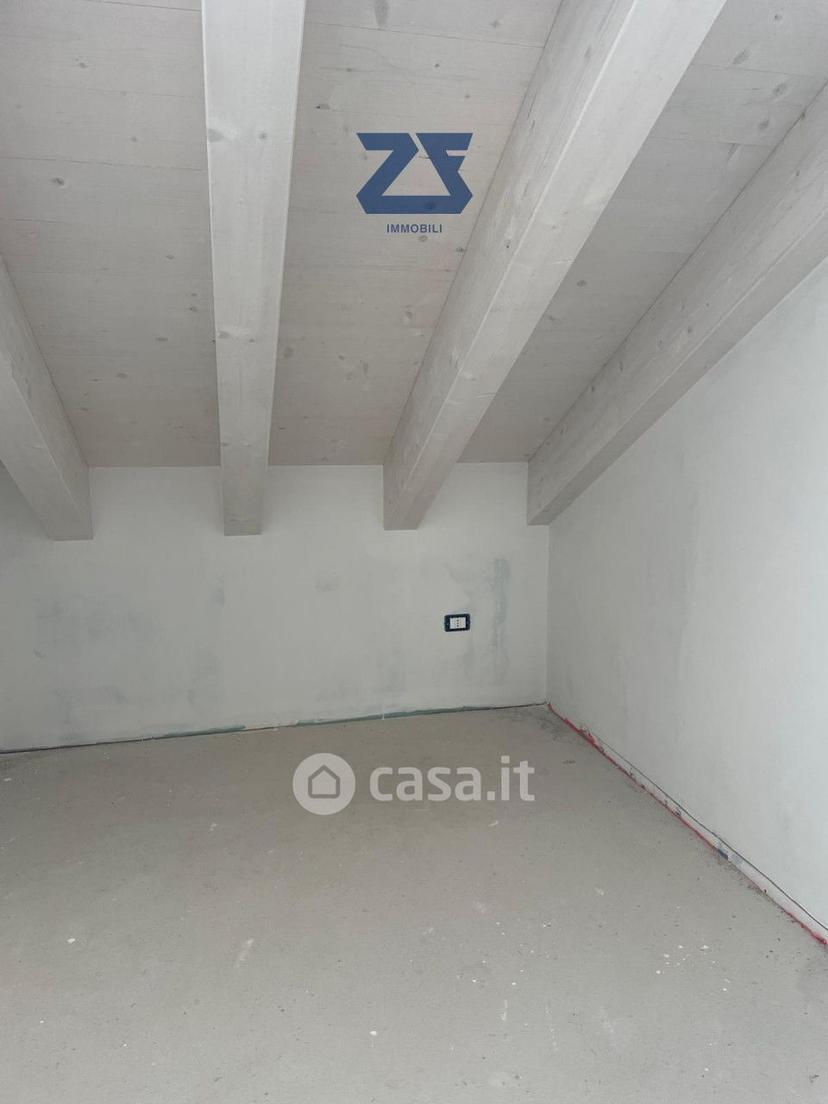 Trilocale in Via San Pio X — foto 6 di 35