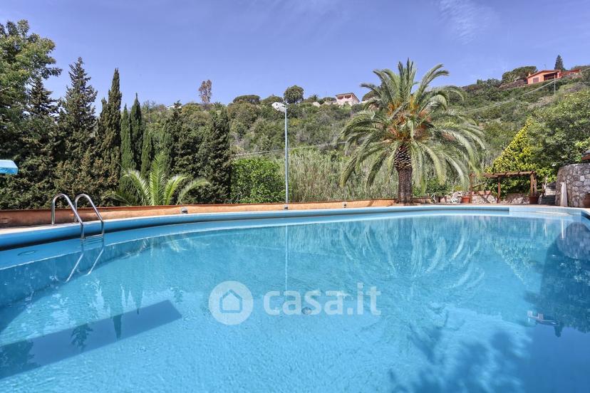Villa in Morcone — foto 33 di 42
